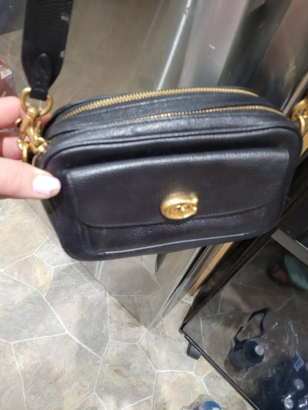 Coach Black Leather Willow Camera  Bag with Brass Hardware - Picture 4 of 8